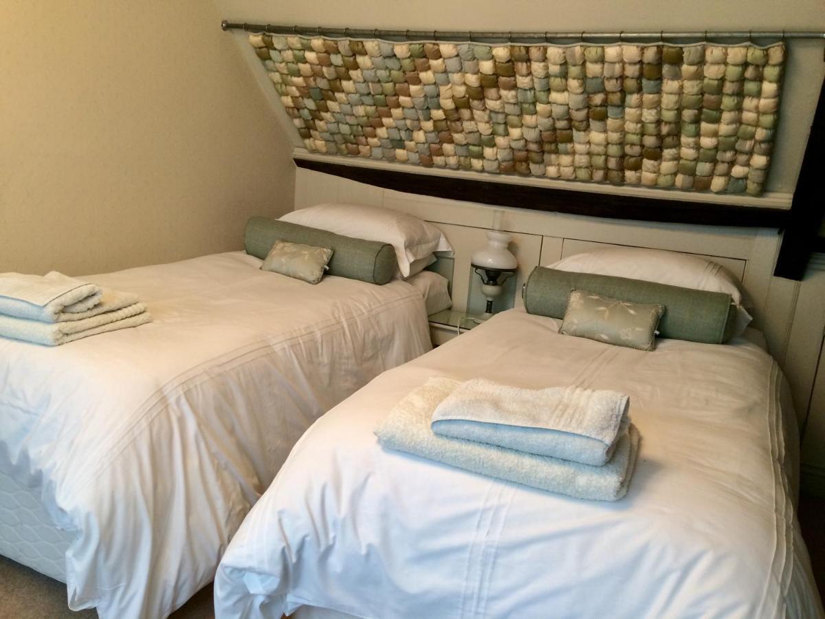 Bed & Breakfast Waterside *
